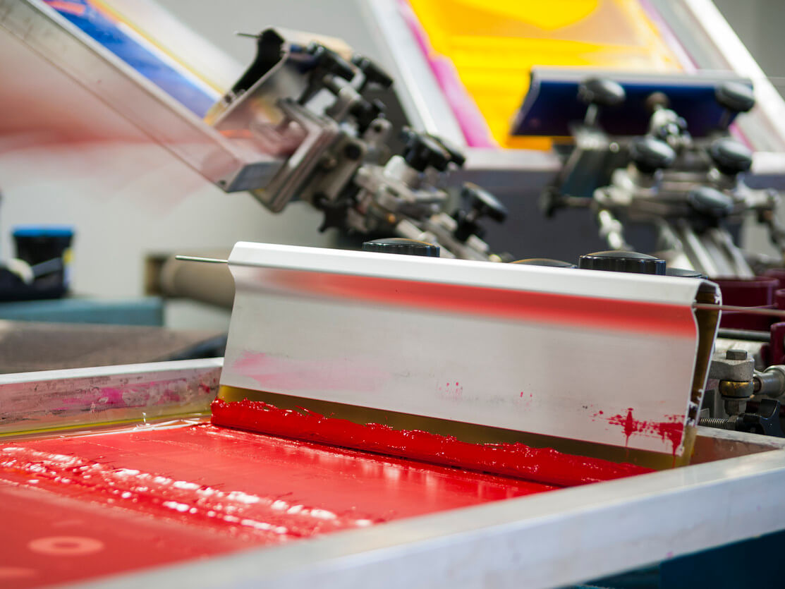 screen printing machine with red ink